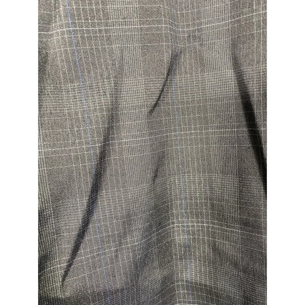 Greg Norman men's golf shorts size 34 chino flat front hybrid plaid casual